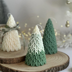 Christmas tree soy wax candle in assorted colour and fragrance - Set of 2
