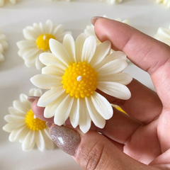 Floating sunflower candles set of 5 - Assorted color