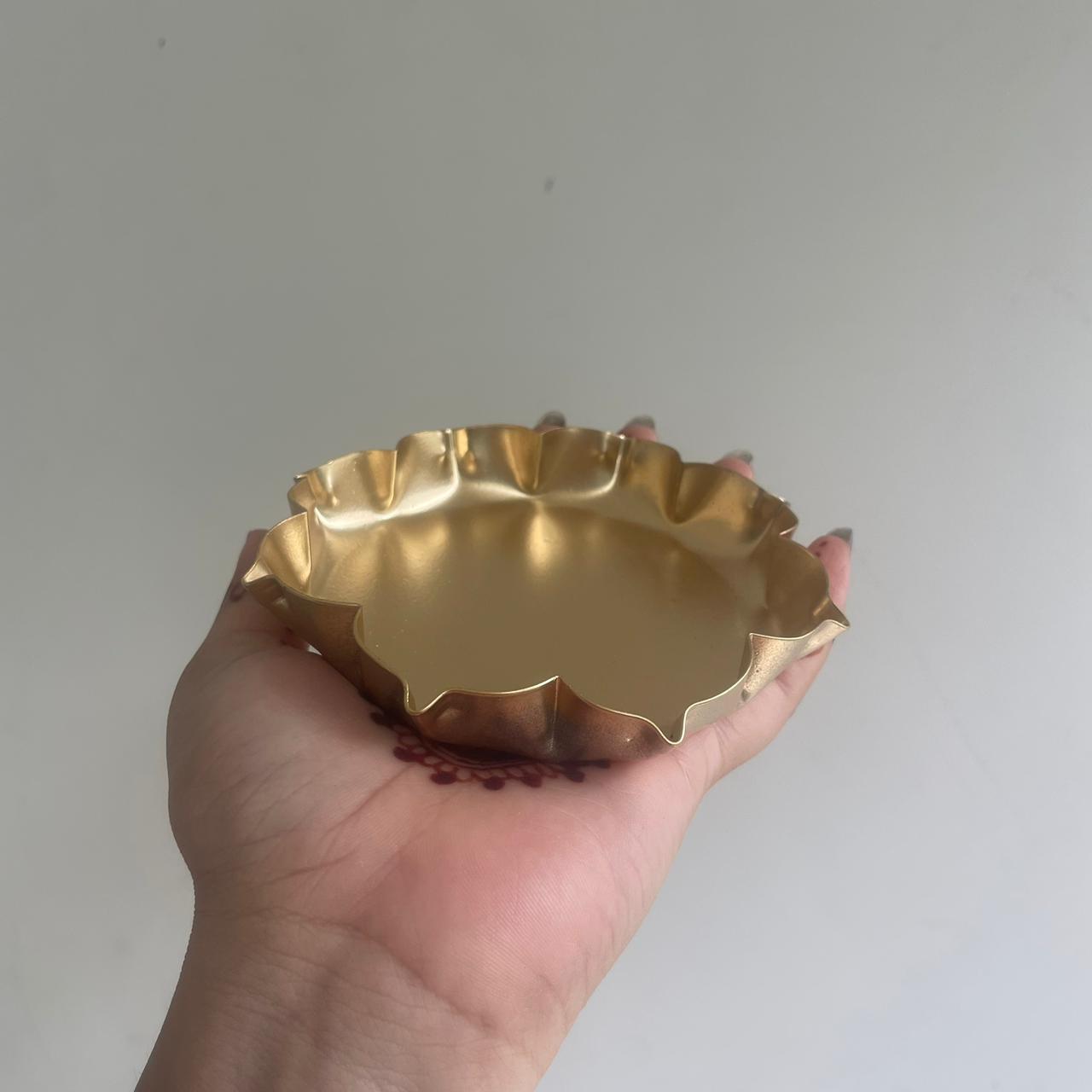 Brass Lotus Metal Urli 4.5 inch