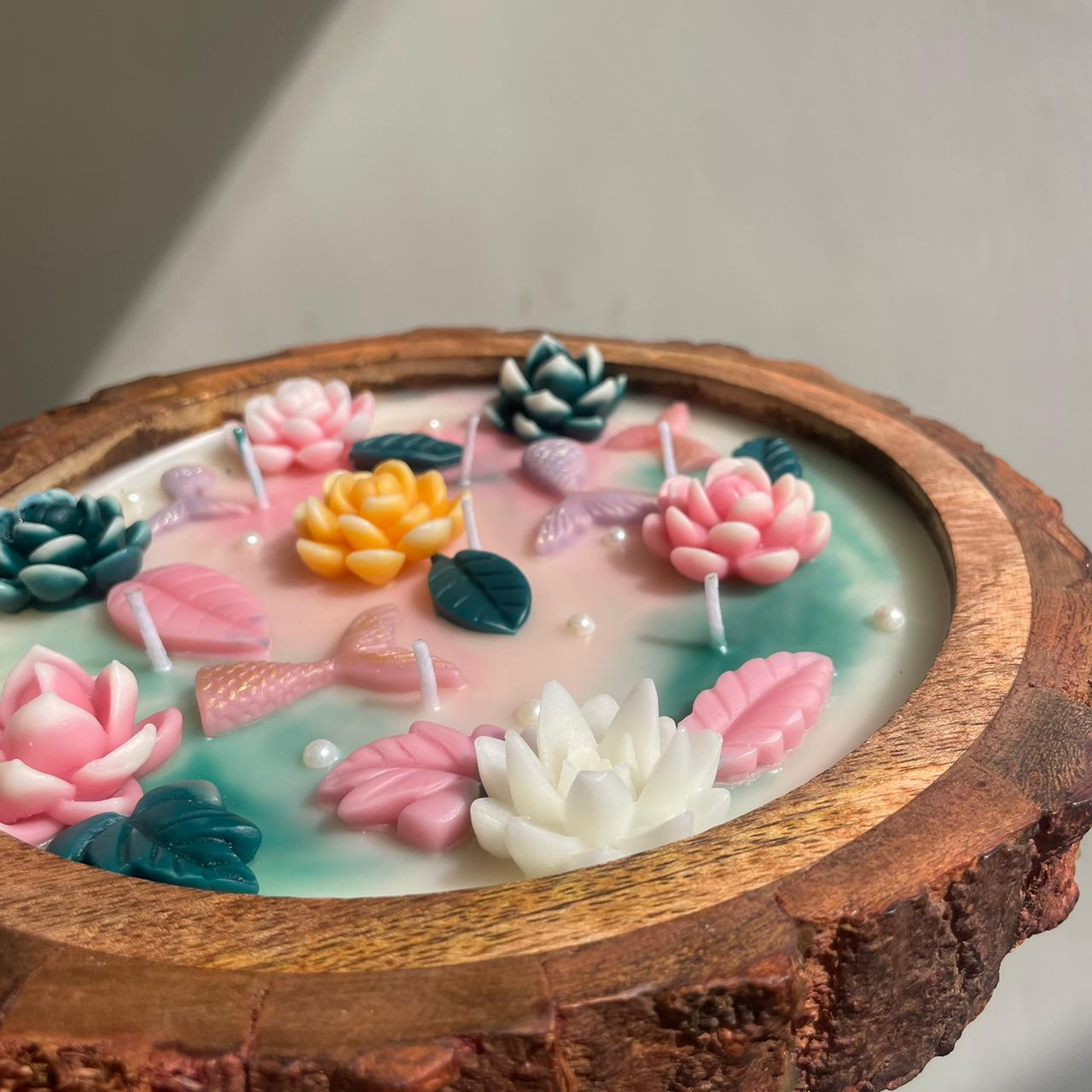 Floating Lotus & Fish Scented Candle